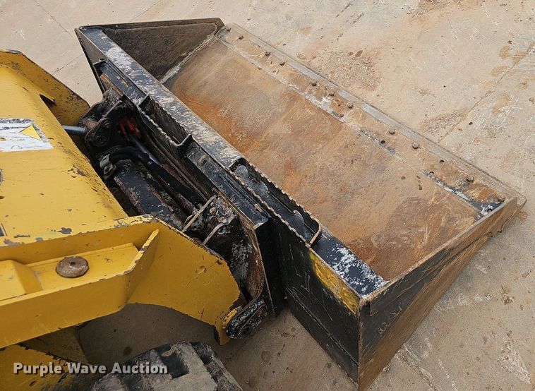 image for item EJ6100 2019 Caterpillar 299D2 tracked skid steer loader