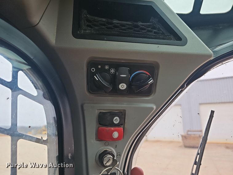 image for item EJ6100 2019 Caterpillar 299D2 tracked skid steer loader