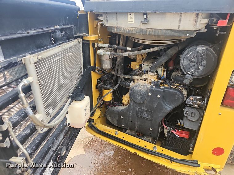 image for item EJ6100 2019 Caterpillar 299D2 tracked skid steer loader