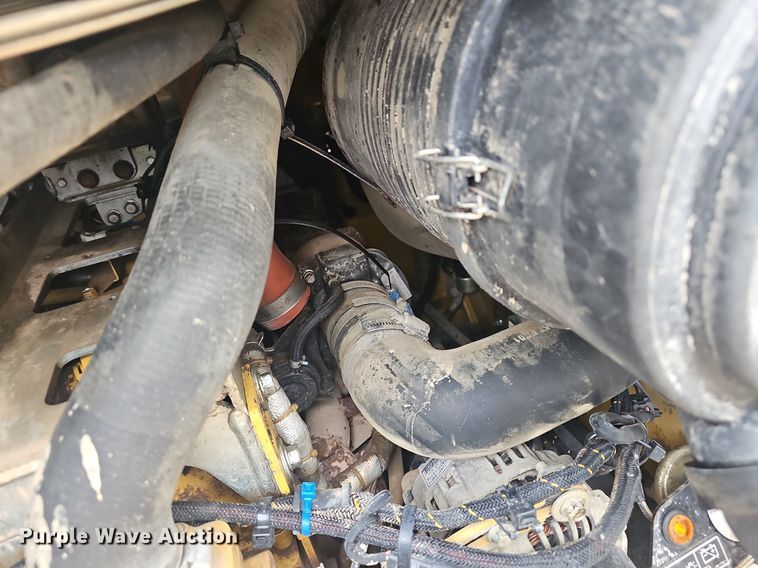 image for item EJ6100 2019 Caterpillar 299D2 tracked skid steer loader