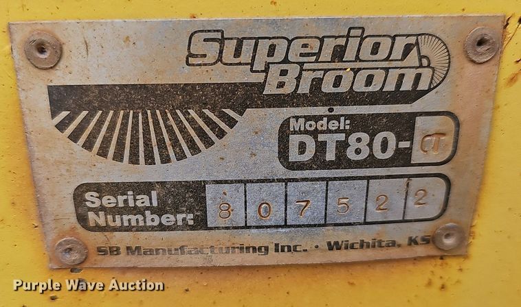 image for item EJ6101 Superior Broom DT80CT broom