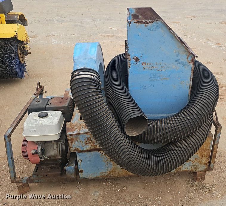 image for item EJ6102 Goossen Bale Chopper 