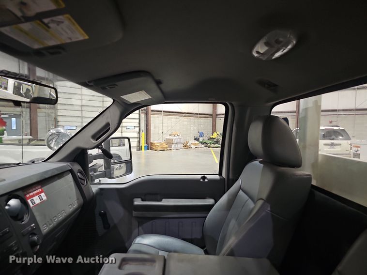 image for item EJ6106 2015 Ford F550 bucket truck