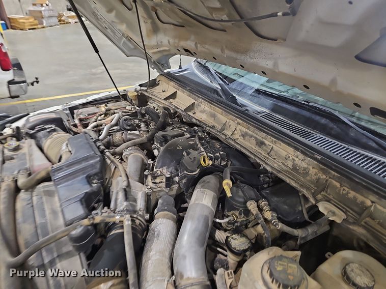 image for item EJ6106 2015 Ford F550 bucket truck