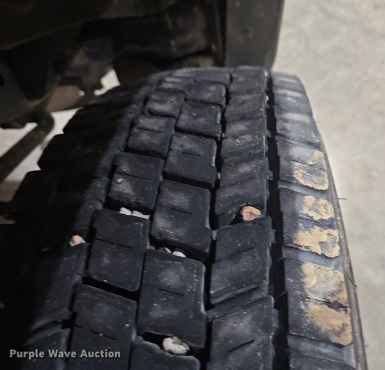 image for item EJ6106 2015 Ford F550 bucket truck