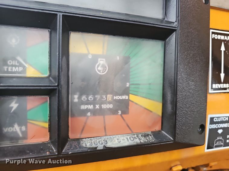 image for item EJ6107 Case 586C forklift