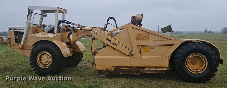 image for item EJ6111 1976 Dressta 412 B elevating scraper