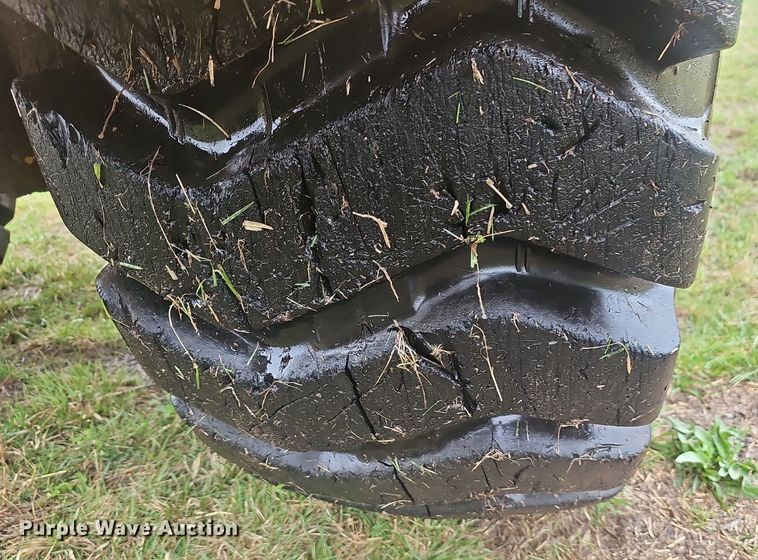 image for item EJ6111 1976 Dressta 412 B elevating scraper