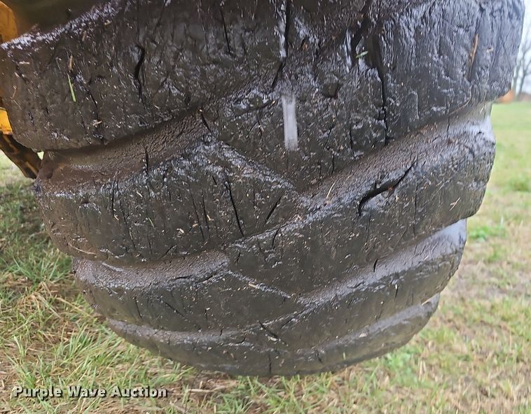 image for item EJ6111 1976 Dressta 412 B elevating scraper