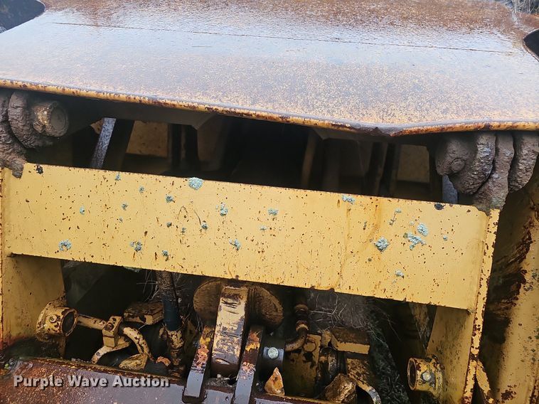 image for item EJ6112 1977 Dresser 412 elevating scraper