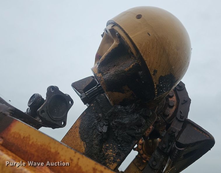 image for item EJ6112 1977 Dresser 412 elevating scraper