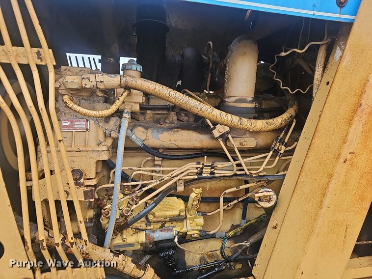 image for item EJ6112 1977 Dresser 412 elevating scraper