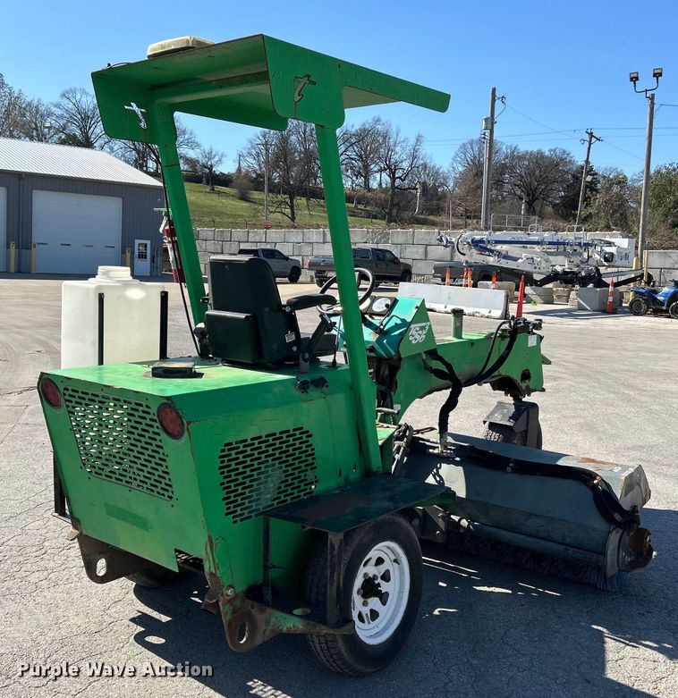 image for item EK4261 Terramite  TSS36 broom