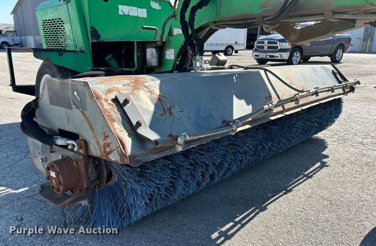 image for item EK4261 Terramite  TSS36 broom