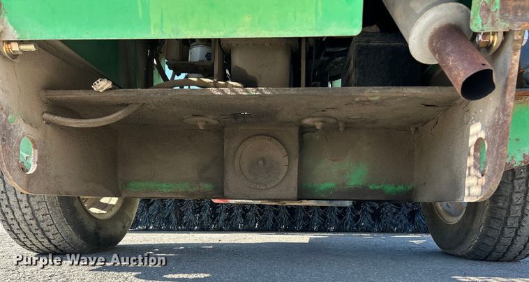 image for item EK4261 Terramite  TSS36 broom