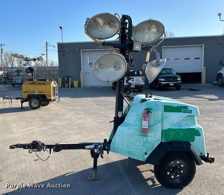 image for item EK4263 Generac MLT light plant