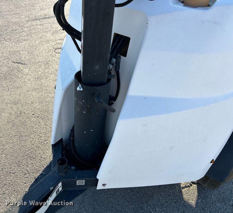 image for item EK4271 Generac  Magnum MLT6S light plant