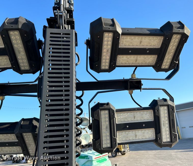 image for item EK4271 Generac  Magnum MLT6S light plant