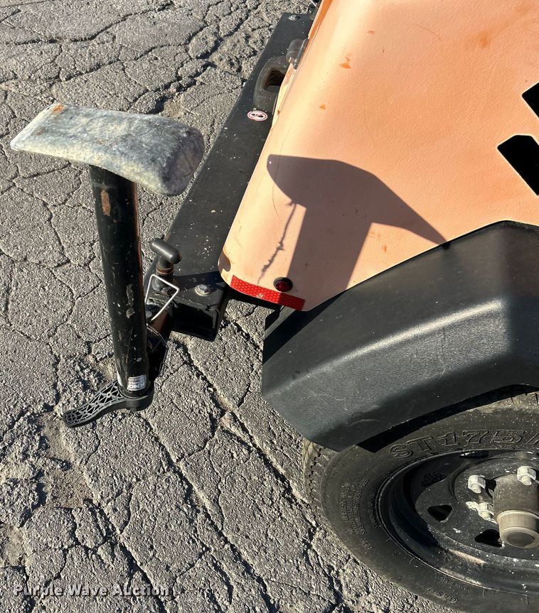 image for item EK4271 Generac  Magnum MLT6S light plant