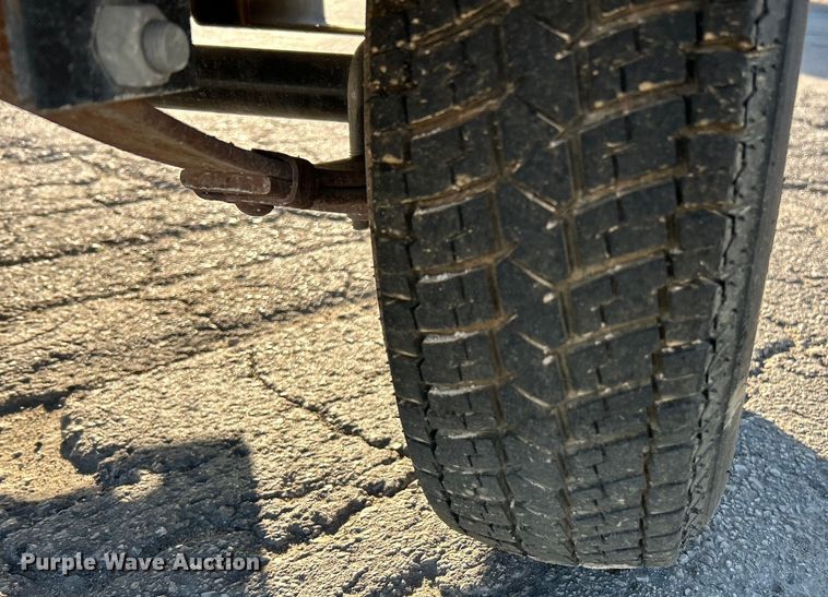 image for item EK4271 Generac  Magnum MLT6S light plant