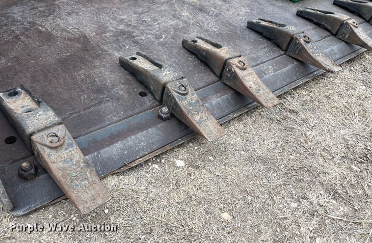 image for item GP9637 2016 Bobcat S650 skid steer loader