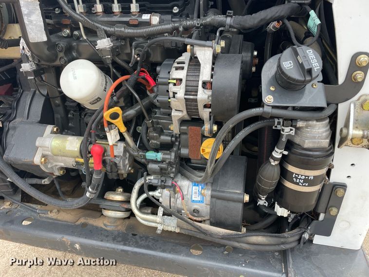 image for item GP9637 2016 Bobcat S650 skid steer loader