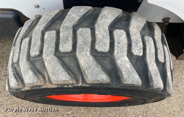 image for item GP9637 2016 Bobcat S650 skid steer loader