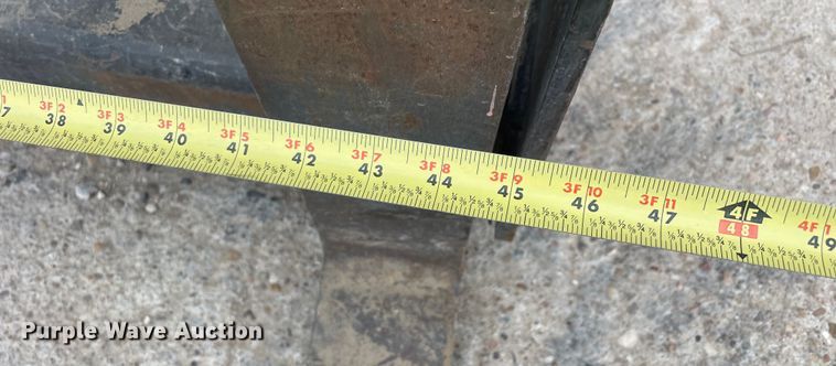 image for item GP9639 John Deere  skid steer forks