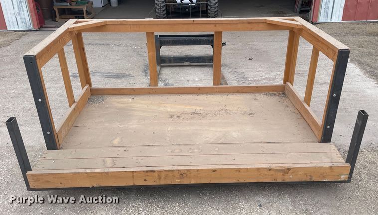 image for item GP9639 John Deere  skid steer forks