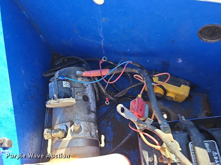 image for item IO9848 2016 Bwise Manufacturing dump trailer