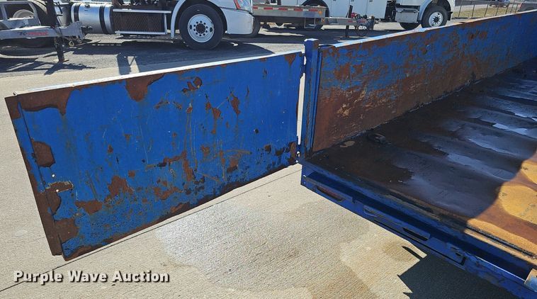 image for item IO9848 2016 Bwise Manufacturing dump trailer