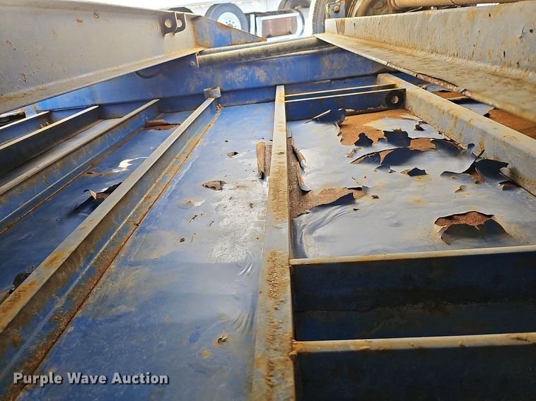 image for item IO9848 2016 Bwise Manufacturing dump trailer