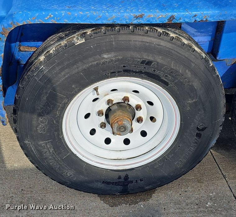 image for item IO9848 2016 Bwise Manufacturing dump trailer