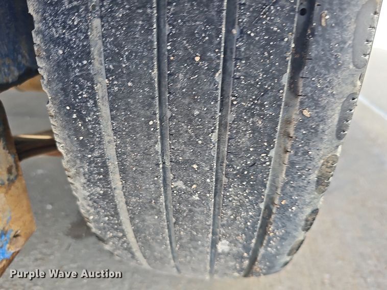 image for item IO9848 2016 Bwise Manufacturing dump trailer