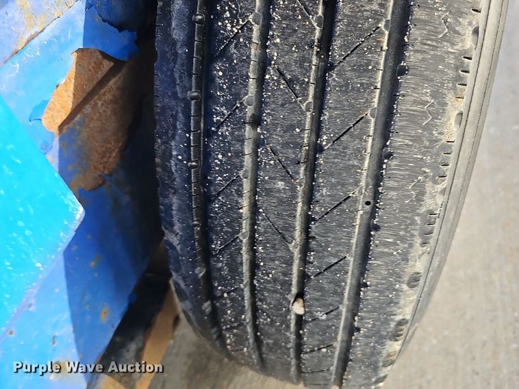 image for item IO9848 2016 Bwise Manufacturing dump trailer