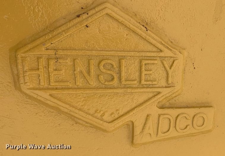 image for item KX9859 Hensley  26