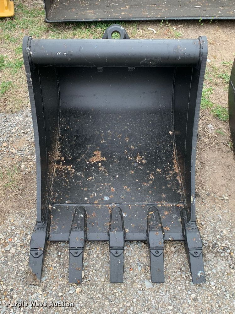 image for item KX9876 2011 Central Fabricators HDM45 24