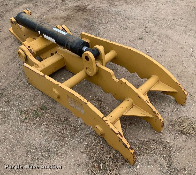 image for item KX9879 Excavator hydraulic thumb 