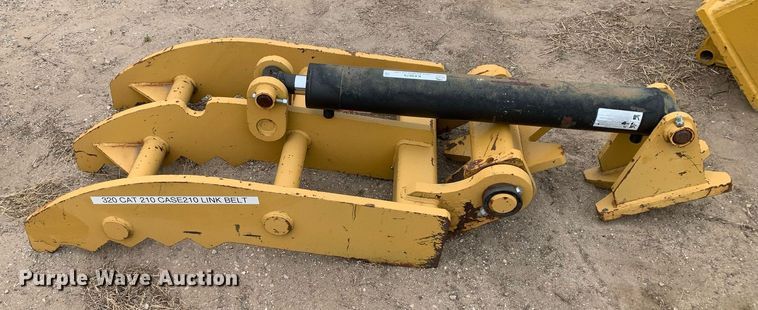 image for item KX9879 Excavator hydraulic thumb 