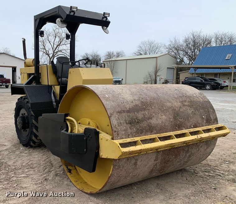 image for item KX9885 1971 Raygo Rustler single drum vibratory roller