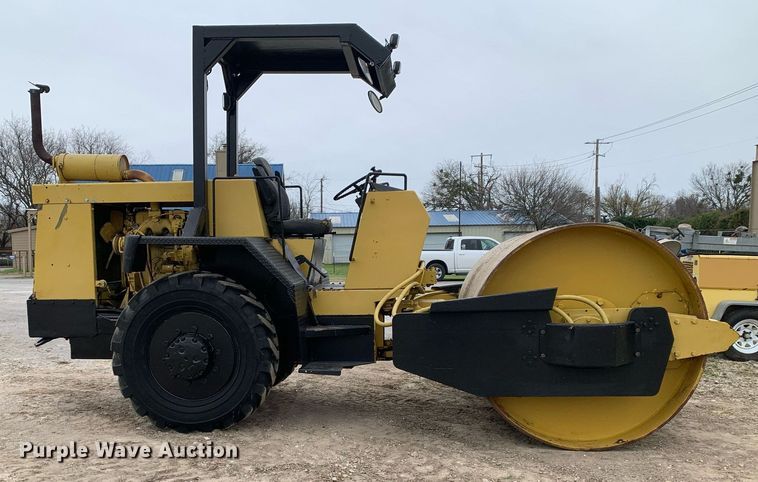 image for item KX9885 1971 Raygo Rustler single drum vibratory roller