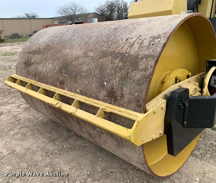 image for item KX9885 1971 Raygo Rustler single drum vibratory roller