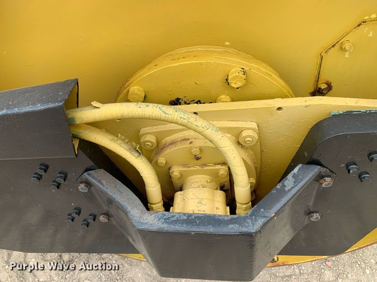 image for item KX9885 1971 Raygo Rustler single drum vibratory roller