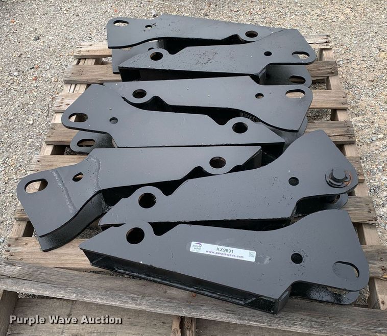 image for item KX9891 (6) bucket fork braces