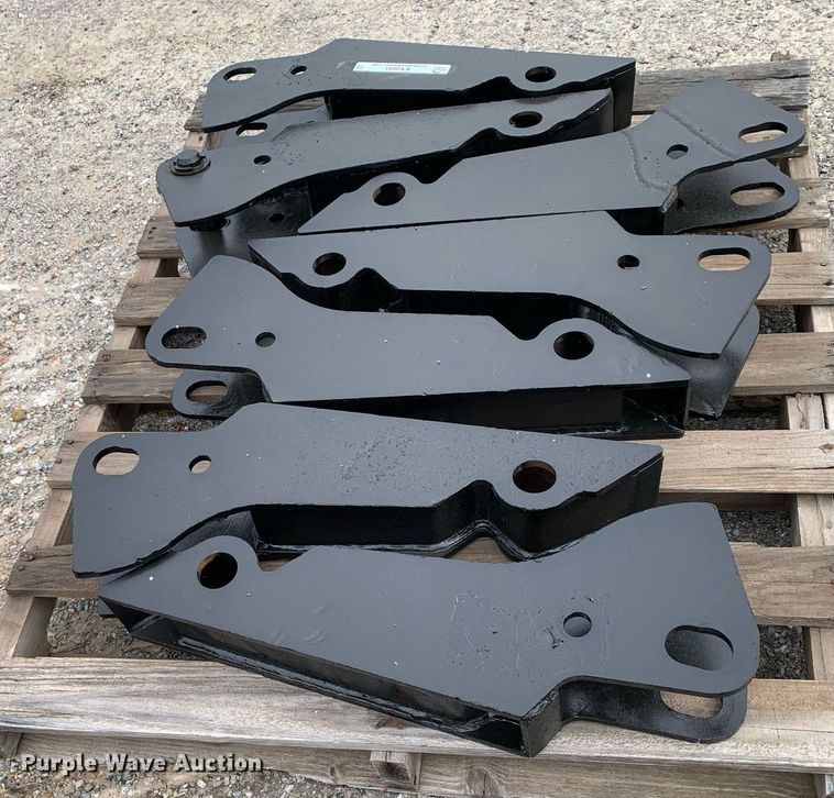 image for item KX9891 (6) bucket fork braces