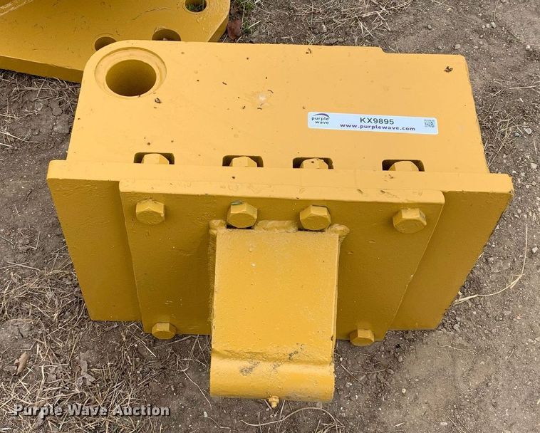 image for item KX9895 Caterpillar excavator quick coupler