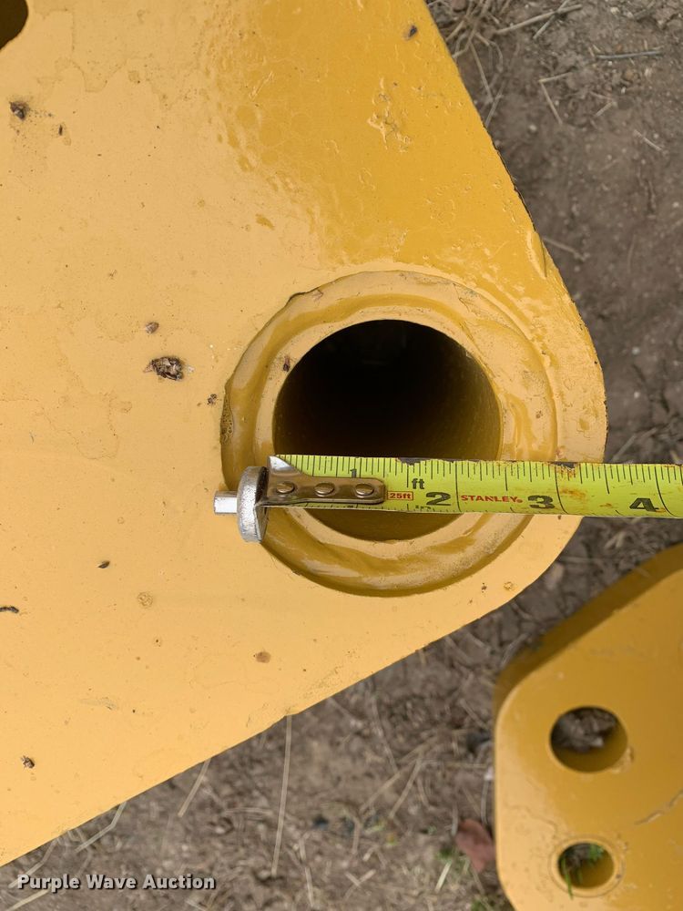 image for item KX9895 Caterpillar excavator quick coupler