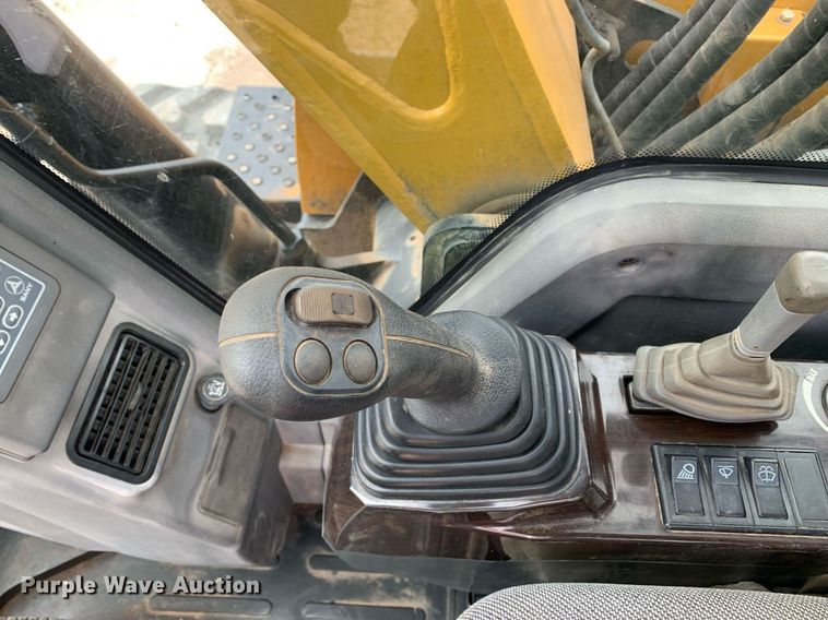 image for item KX9896 2016 Sany SY75C mini excavator