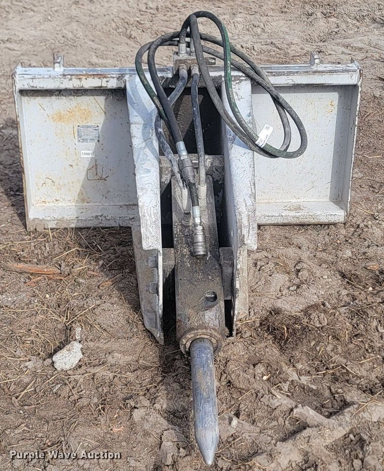 image for item LA9730 FRD FX45SS skid steer breaker