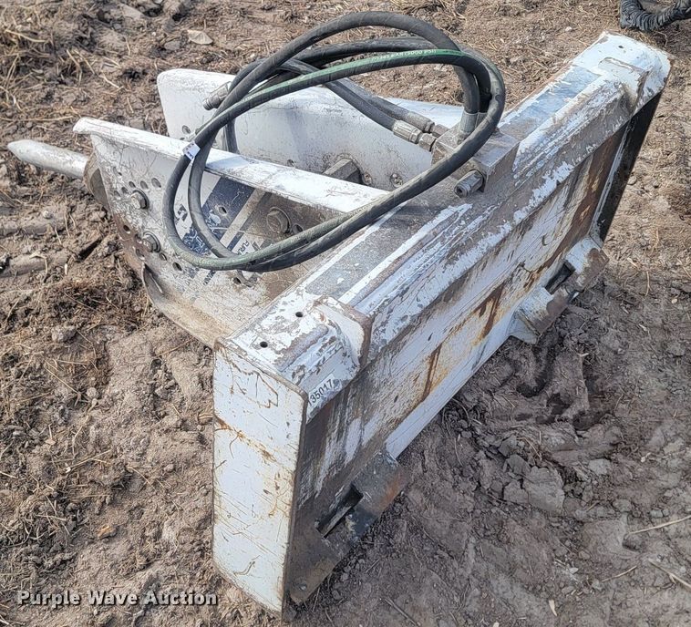 image for item LA9730 FRD FX45SS skid steer breaker